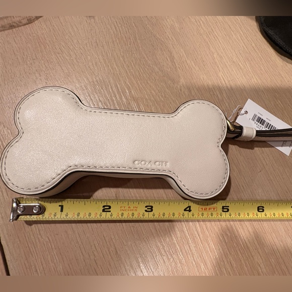 Coach Bone Coin Case Leather Wristlet - Picture 4 of 4